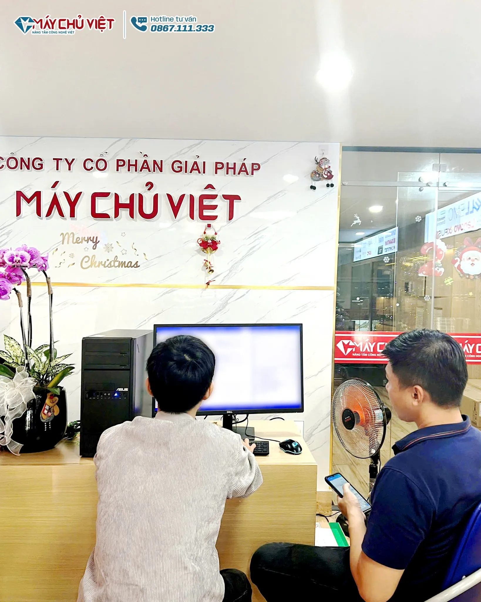 build may chu theo yeu cau may chu viet co gi dac biet 1