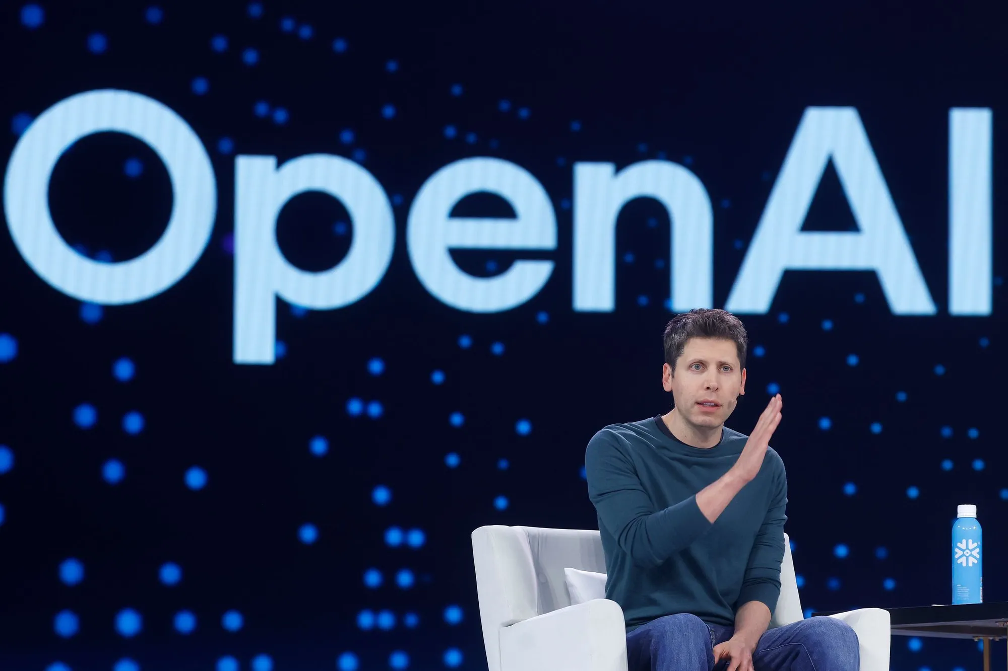 openai muc tieu tiep theo bi san boi meta 3