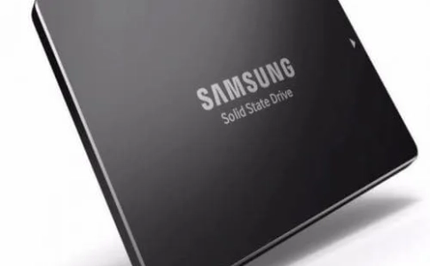 Giải mã lý do SSD enterprise thích hợp cho vận hành liên tục 24/7