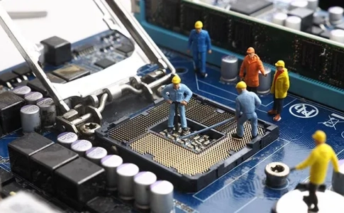 Vì sao server máy chủ giá rẻ có thể khiến bạn tốn kém hơn?