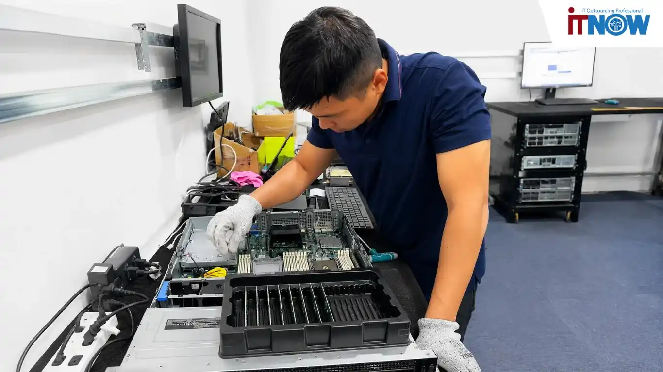 Tính Bảo Mật Và Dữ Liệu Doanh Nghiệp Có Đảm Bảo Khi Thuê IT Trọn Gói? 2 Hệ thống bảo mật nhiều lớp giúp bảo vệ dữ liệu doanh nghiệp trước các nguy cơ tấn công mạng